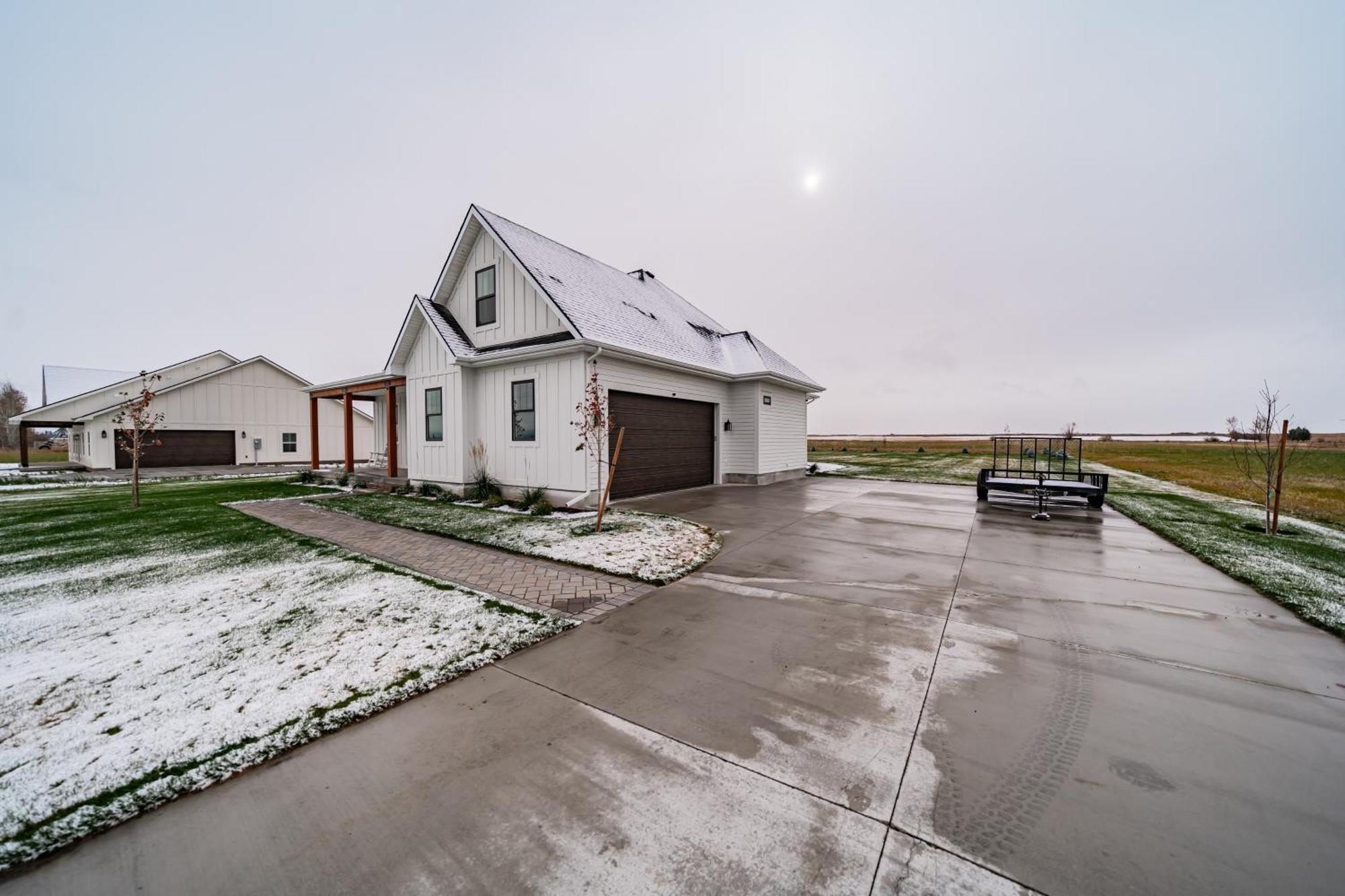 Teton Valley Getaway With Private Deck And Hot Tub! Ashton Buitenkant foto